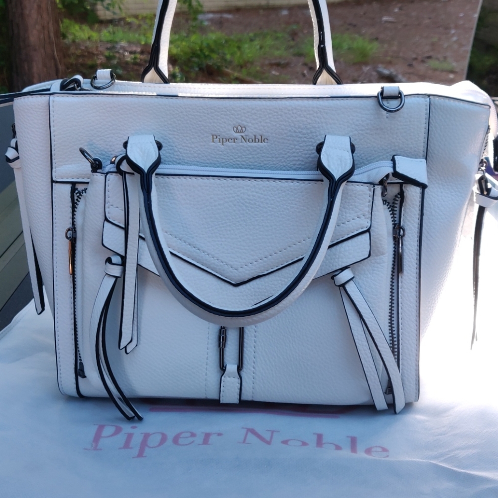 Piper Noble